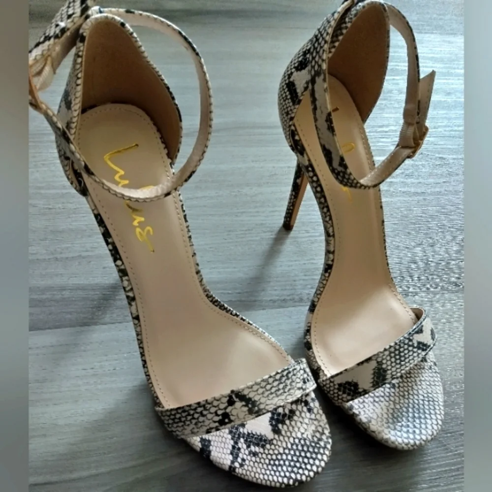 LULU'S PRODIGY STRAPPY HEELS - Picture 2 of 7